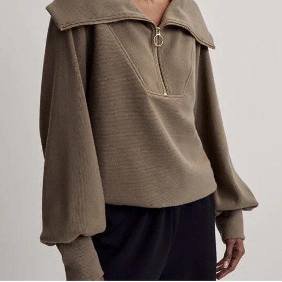 Varley Vine Half-Zip Pullover in Stone Olive Size Small - Picture 4 of 10